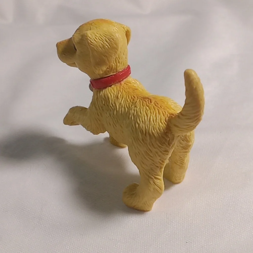 Mattel yellow dog Play figure
